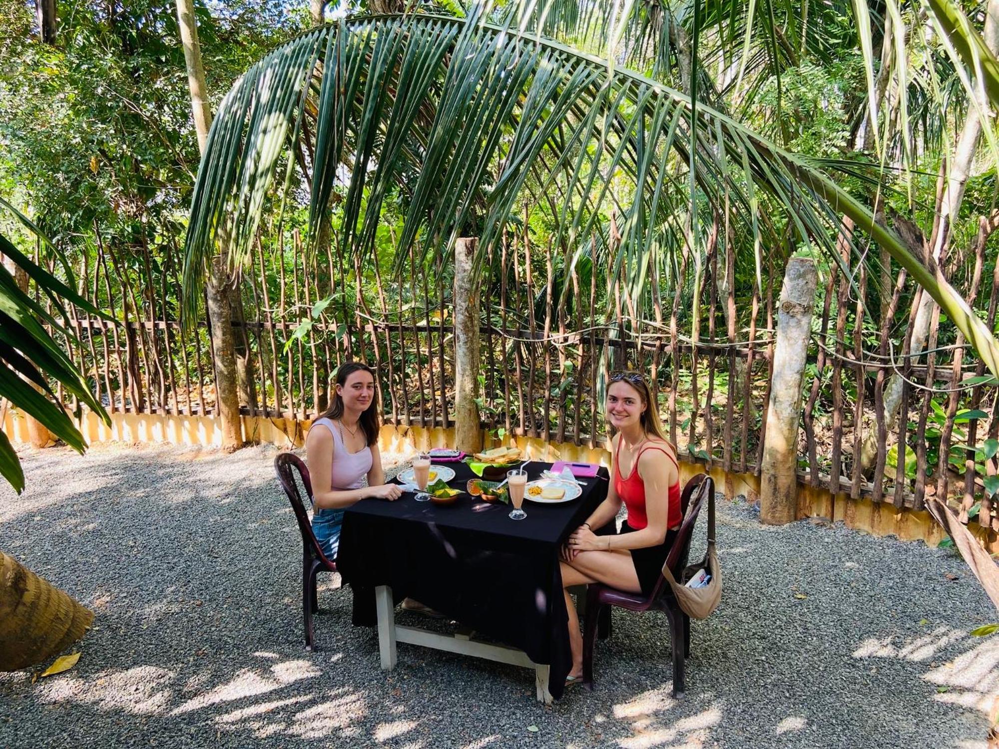 Leo Homestay Dickwella Exterior photo