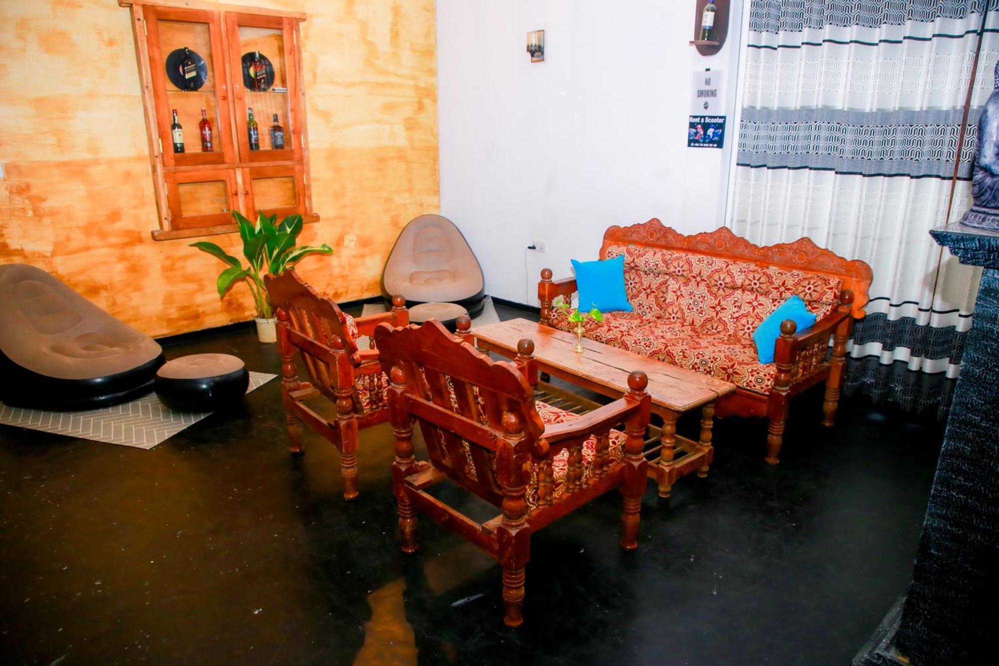 Leo Homestay Dickwella Exterior photo