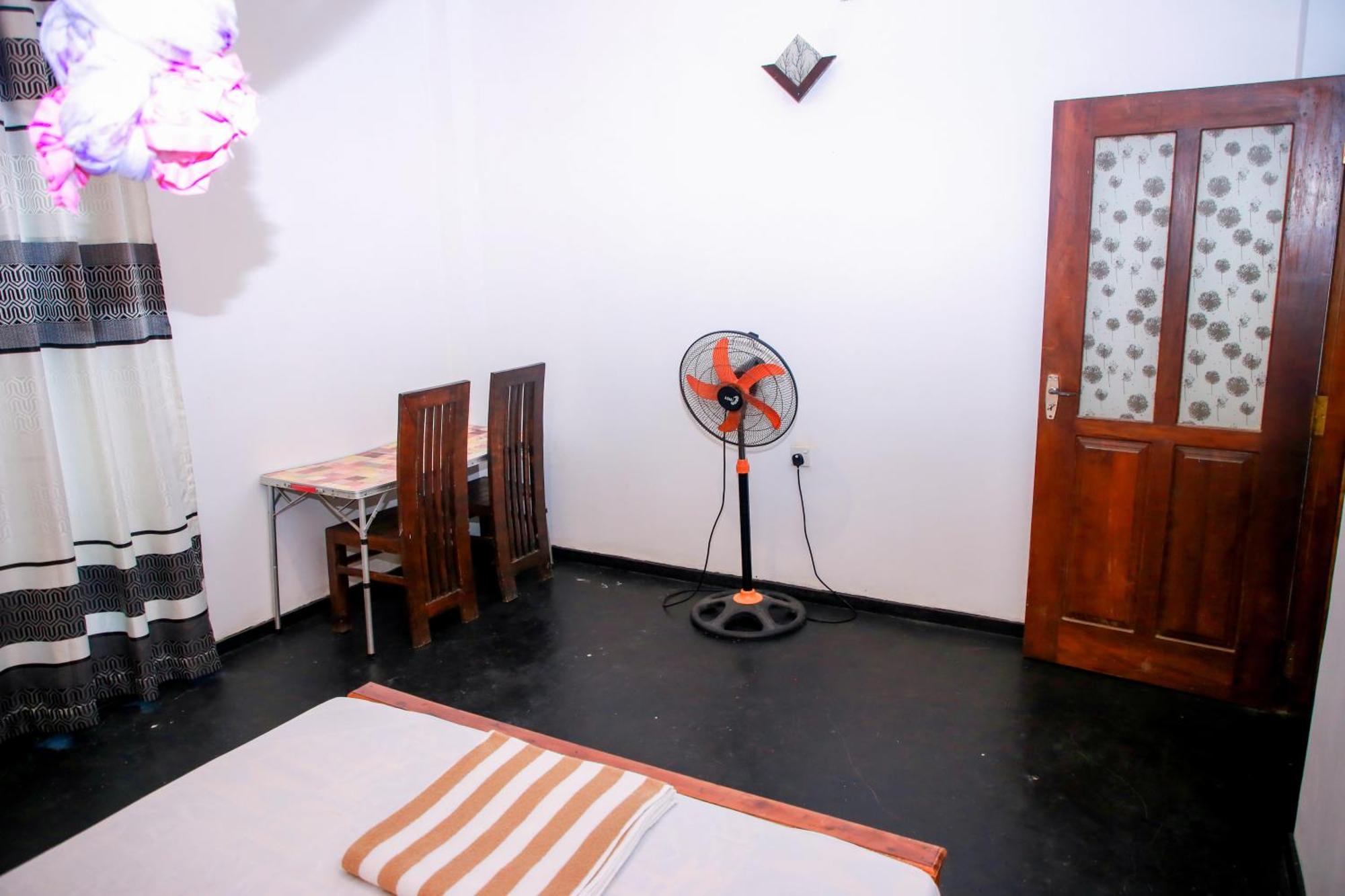 Leo Homestay Dickwella Exterior photo